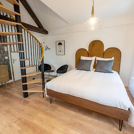 L'Elegant - Appart'Hotel Le Gatsby Saint-Quentin  Kültér fotó