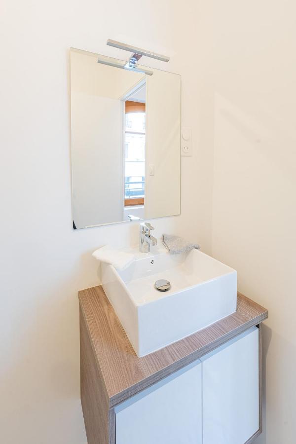 L'Elegant - Appart'Hotel Le Gatsby Saint-Quentin  Kültér fotó