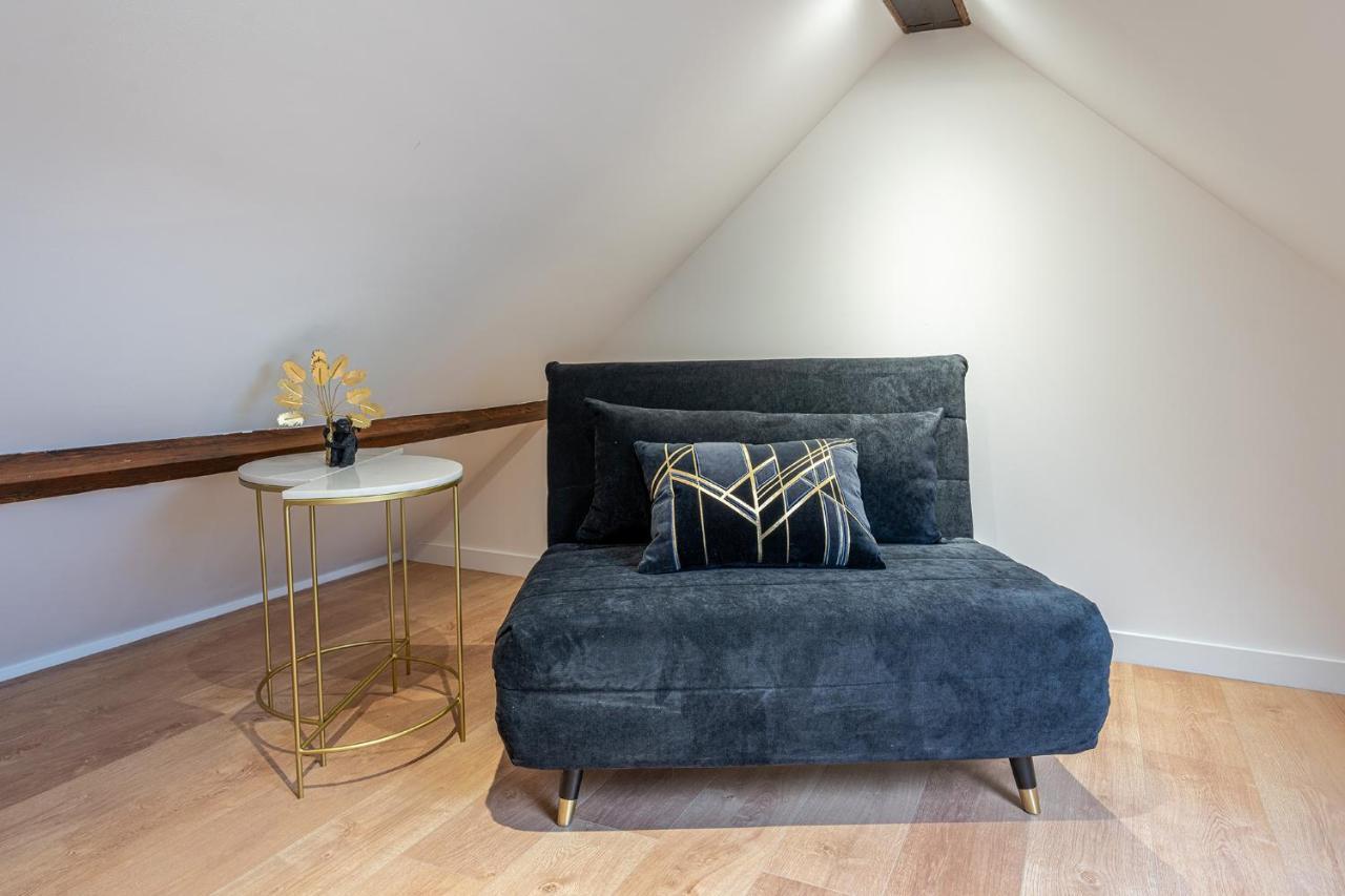 L'Elegant - Appart'Hotel Le Gatsby Saint-Quentin  Kültér fotó
